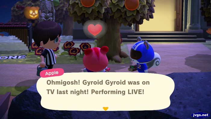 Apple: Ohmigosh! Gyroid Gyroid was on TV last night! Performing LIVE!