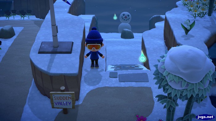 Two ghosts (and a snowman) appear in Sudden Valley.