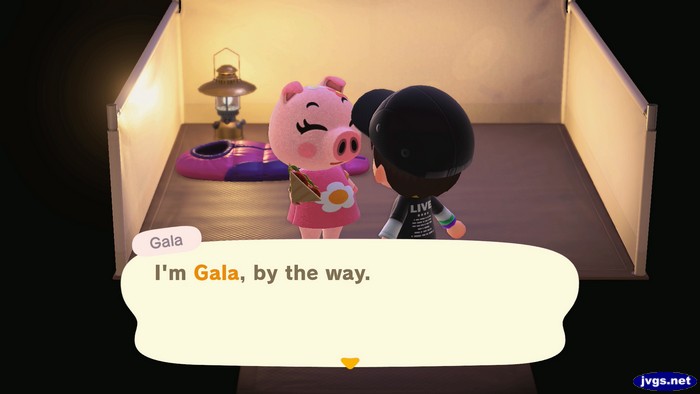 Gala, at the campsite: I'm Gala, by the way.